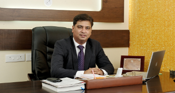 Dr. Shailesh Puntambekar